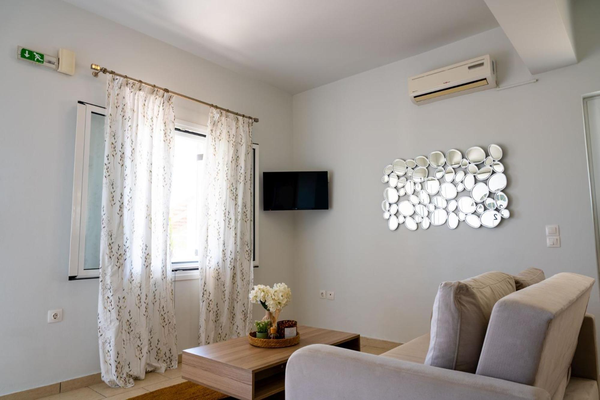 Tesys Studios And Apartments 拉加纳斯 客房 照片
