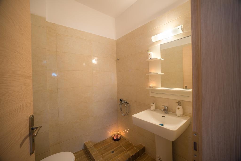 Tesys Studios And Apartments 拉加纳斯 外观 照片